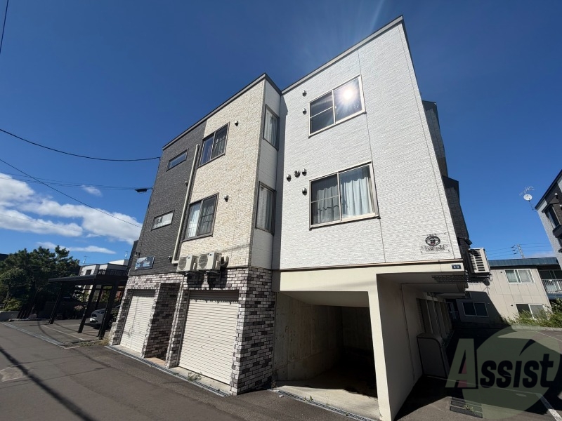 建物外観　札幌市西区宮の沢１条「グランデプレシア宮の沢」