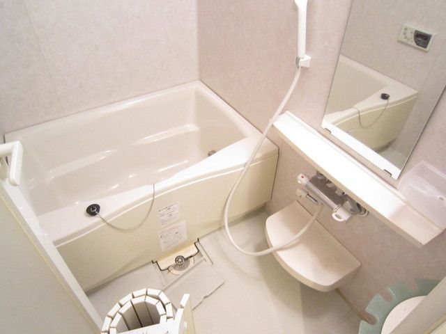 バス・シャワールーム　NULL