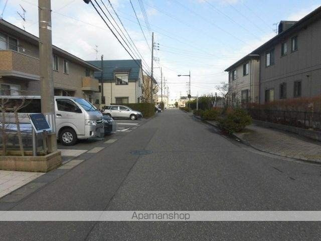 その他　前面道路（その他）まで0m