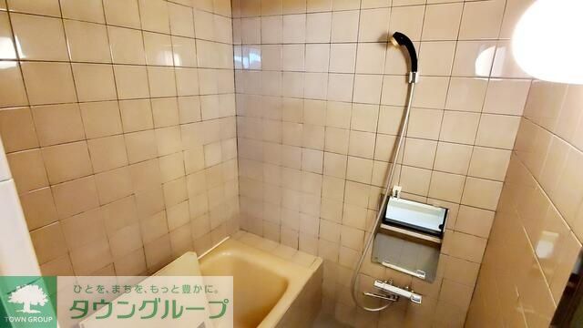 バス・シャワールーム
