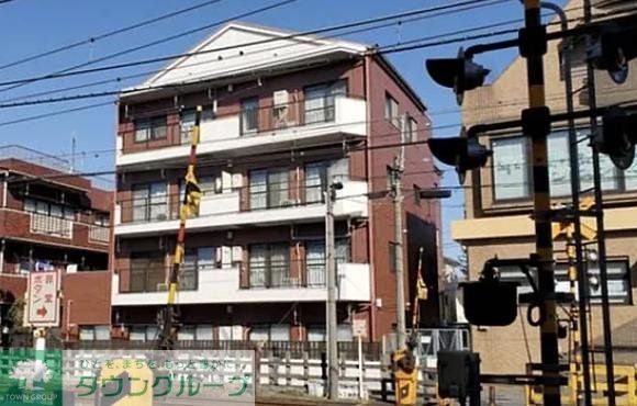 建物外観　新築工事中