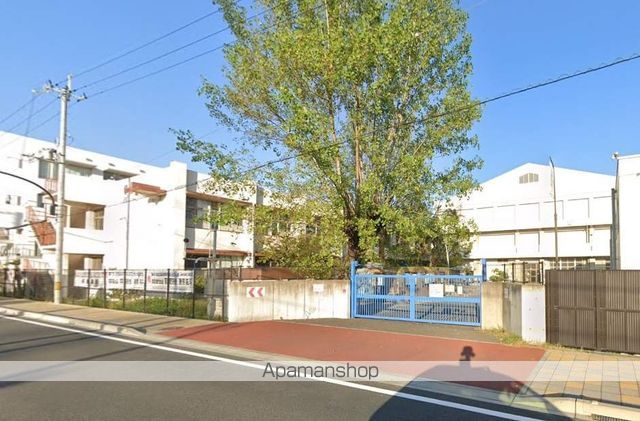 高校・高専　武庫荘総合高等学校（高校・高専）まで615m