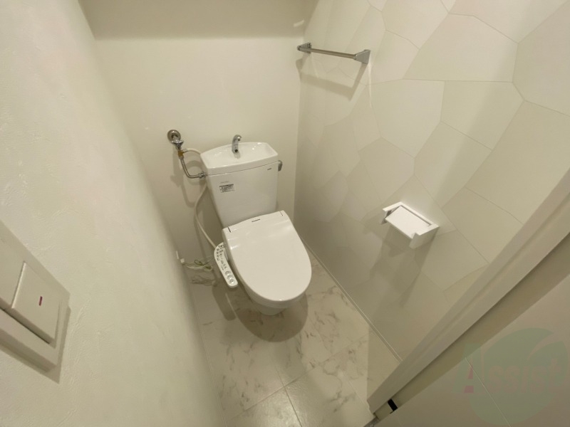 トイレ　ウォシュレット機能がついたトイレ。安心して使用できますね。