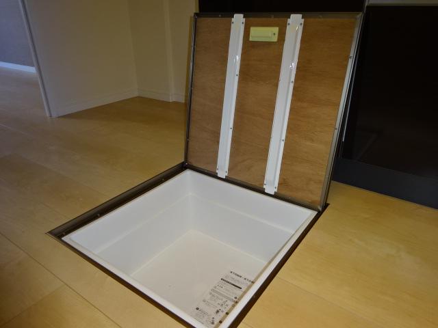 その他設備　床下収納