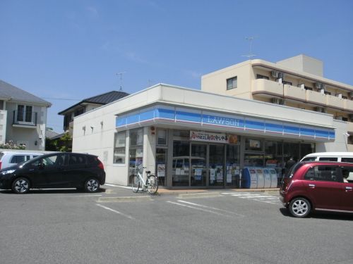 コンビニ　ローソン 豊田東梅坪店（コンビニ）まで207m