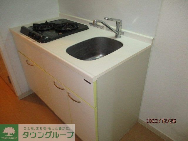 キッチン　システムキッチン（2口ガスコンロ）