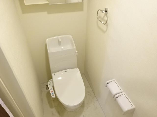 トイレ　シャワー付トイレ（イメージ）