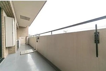 バルコニー　※別部屋の参考写真です。