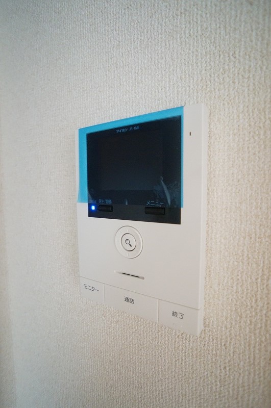 セキュリティ　モニター付きインターホン！