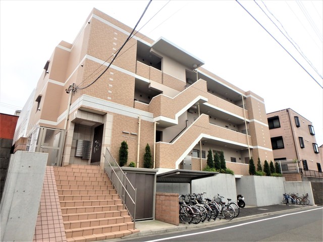京王相模原線 京王多摩センター駅 徒歩10分 築11年