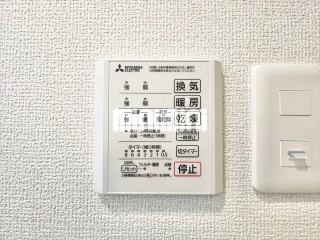 その他設備　同一建物内１０１号室内装写真転載