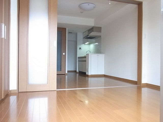 西武池袋線 椎名町駅 徒歩12分 11階建 築22年の居間写真