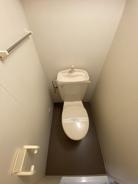 ＪＲ総武線 西船橋駅 徒歩3分 10階建 築26年のトイレ写真