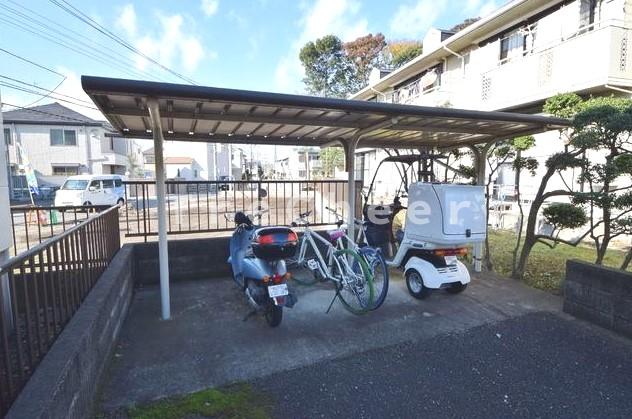 小田急線 狛江駅 徒歩7分 2階建 築35年の外観写真