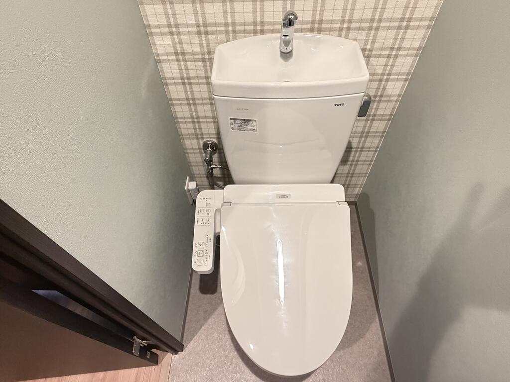 エスディグランツ三宮イーストフロントのトイレ写真