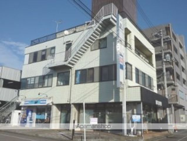 Y・Mビルの外観写真