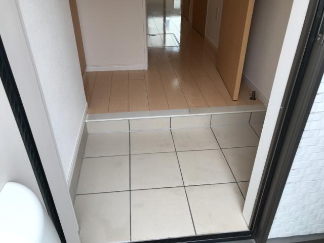 玄関　玄関
