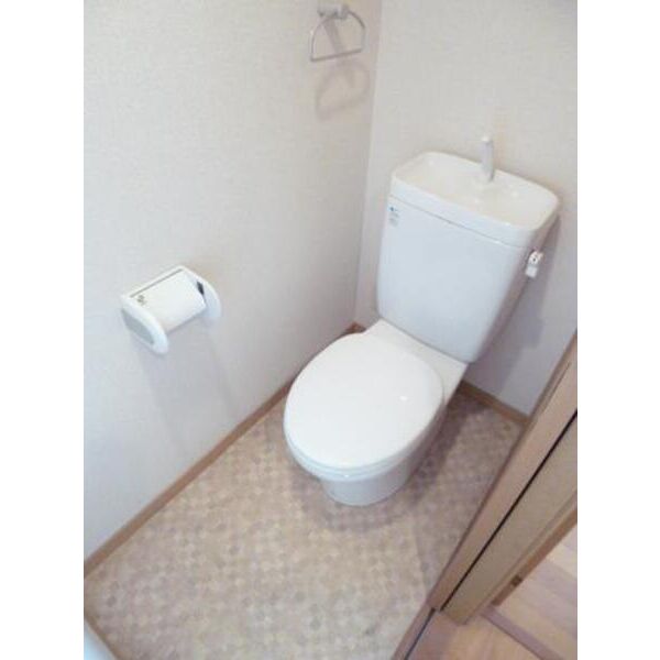 アコール住吉のトイレ写真