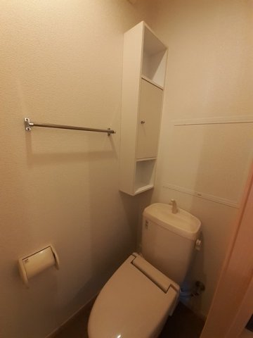 トイレ　コンパクトで使いやすいトイレです