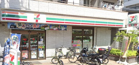 コンビニ　セブンイレブン 大田区大森中2丁目店（コンビニ）まで240m