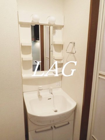 洗面設備　洗面台です。