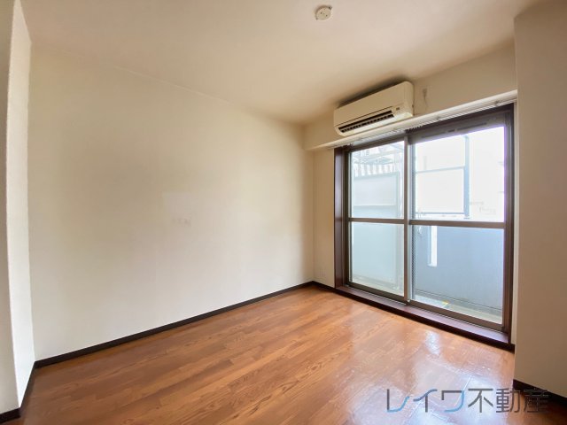その他部屋・スペース　使い勝手のいい寝室です