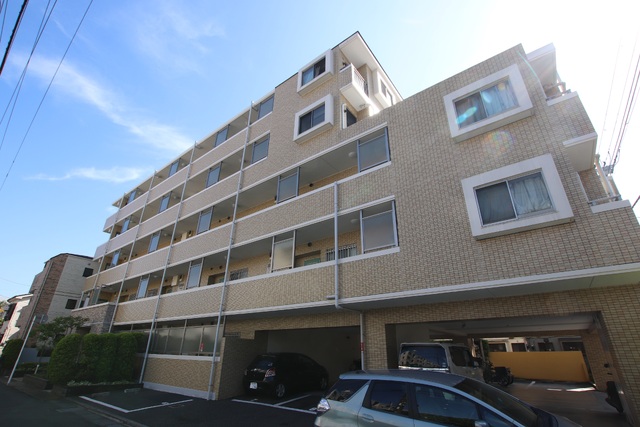 建物外観　★ペット共生型★地上６階建て鉄筋コンクリートマンション