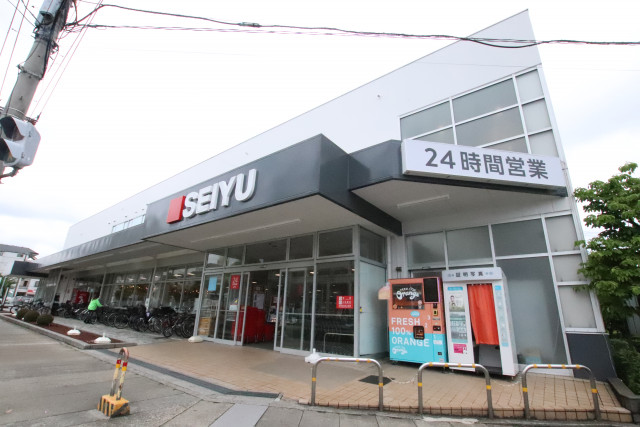 スーパー　西友新浜店（スーパー）まで800m