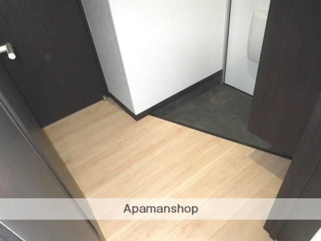 プチメゾンBの玄関写真