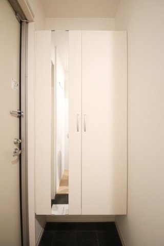 玄関　同施工会社別物件の写真です