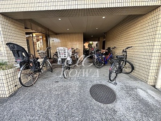 京成本線 江戸川駅 徒歩7分 8階建 築39年の外観写真