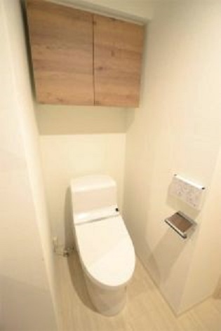 ＪＲ京浜東北線 大森駅 徒歩10分 12階建 築10年のトイレ写真