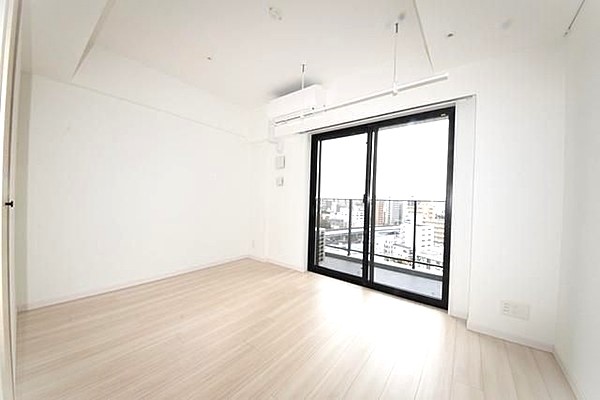 ＪＲ京浜東北線 大森駅 徒歩10分 12階建 築10年の居間写真