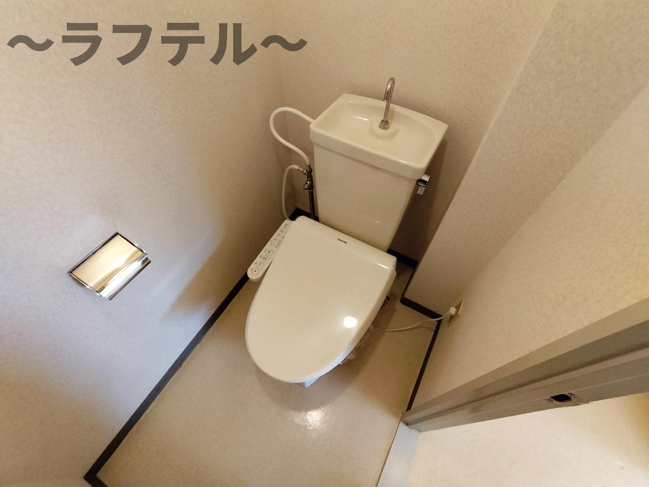 トイレ　別部屋イメージ写真