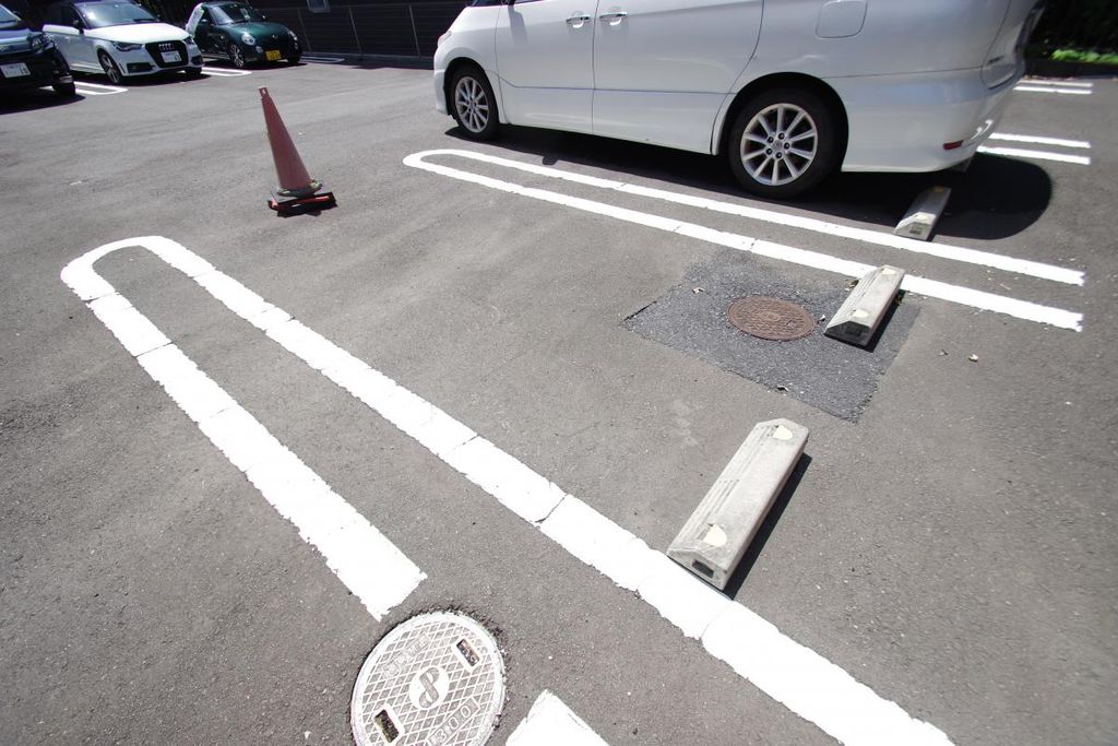 駐車場　★お問い合わせはタウンハウジング町田店まで★