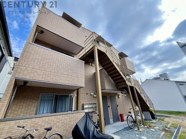 建物外観　敷地内駐輪場あり！