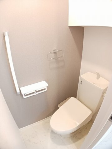 トイレ　清潔感のあるトイレです