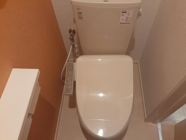 ルチアIのトイレ写真