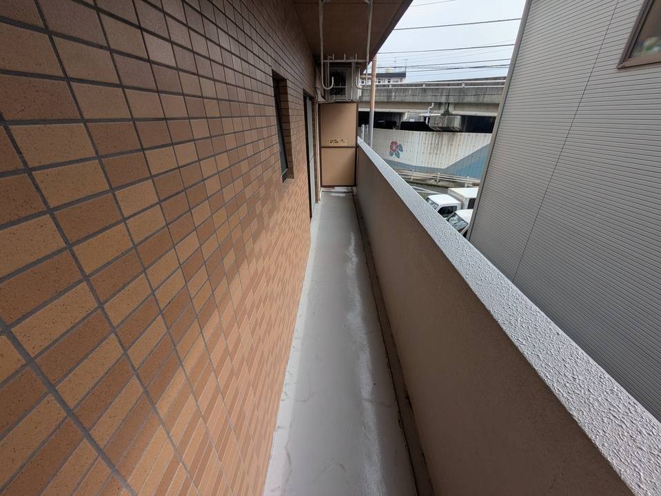 バルコニー　バルコニー
