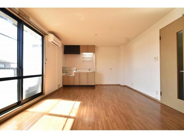 MamaisonMaruta Northの居間写真