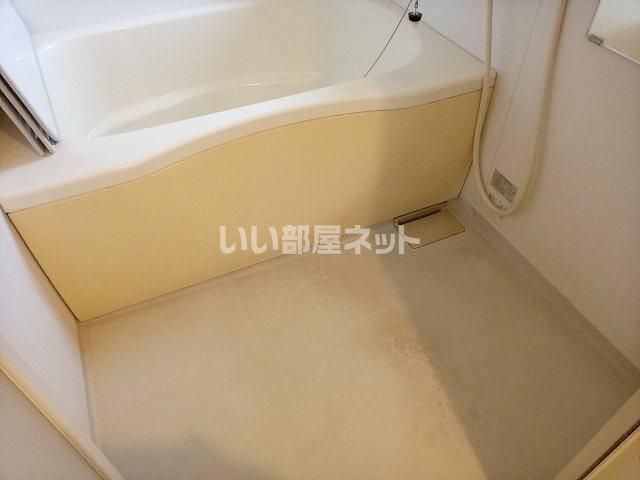 シャーメゾンMUKUROJIコートの風呂写真