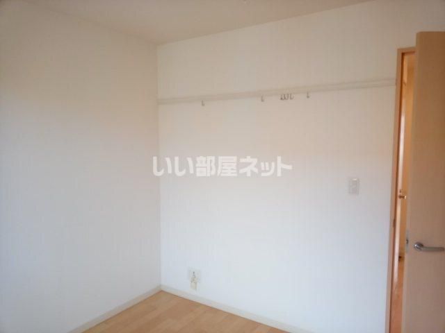 シャーメゾンMUKUROJIコートの内装写真