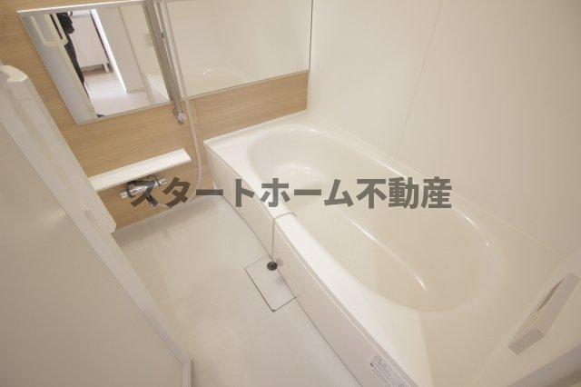 バス・シャワールーム　日々の疲れを癒すお風呂付です