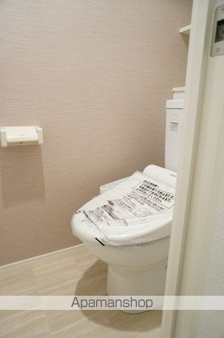西鉄天神大牟田線 西鉄平尾駅 徒歩16分 9階建 築12年のトイレ写真