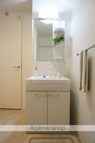 西鉄天神大牟田線 西鉄平尾駅 徒歩16分 9階建 築12年の内装写真