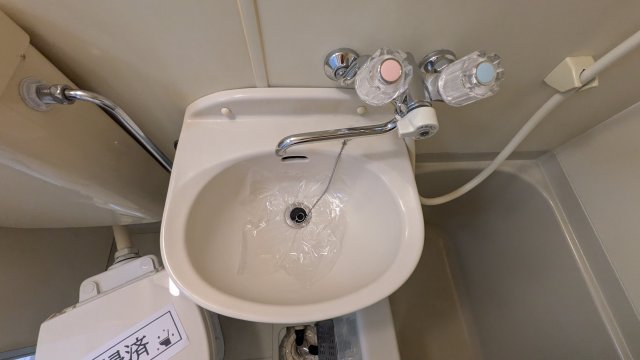 洗面設備　明楽春岡