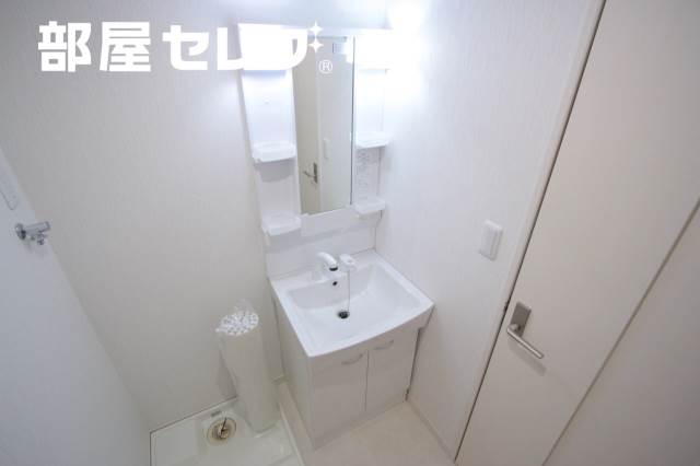 洗面設備　※２０１号室写真