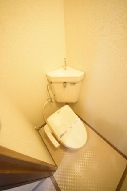 トイレ　★シャワートイレ★