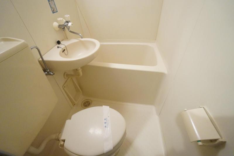 グロリアマンションのトイレ写真