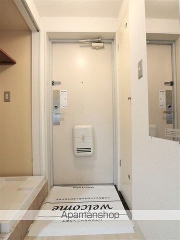 クリスタルハイツ相模台の玄関写真